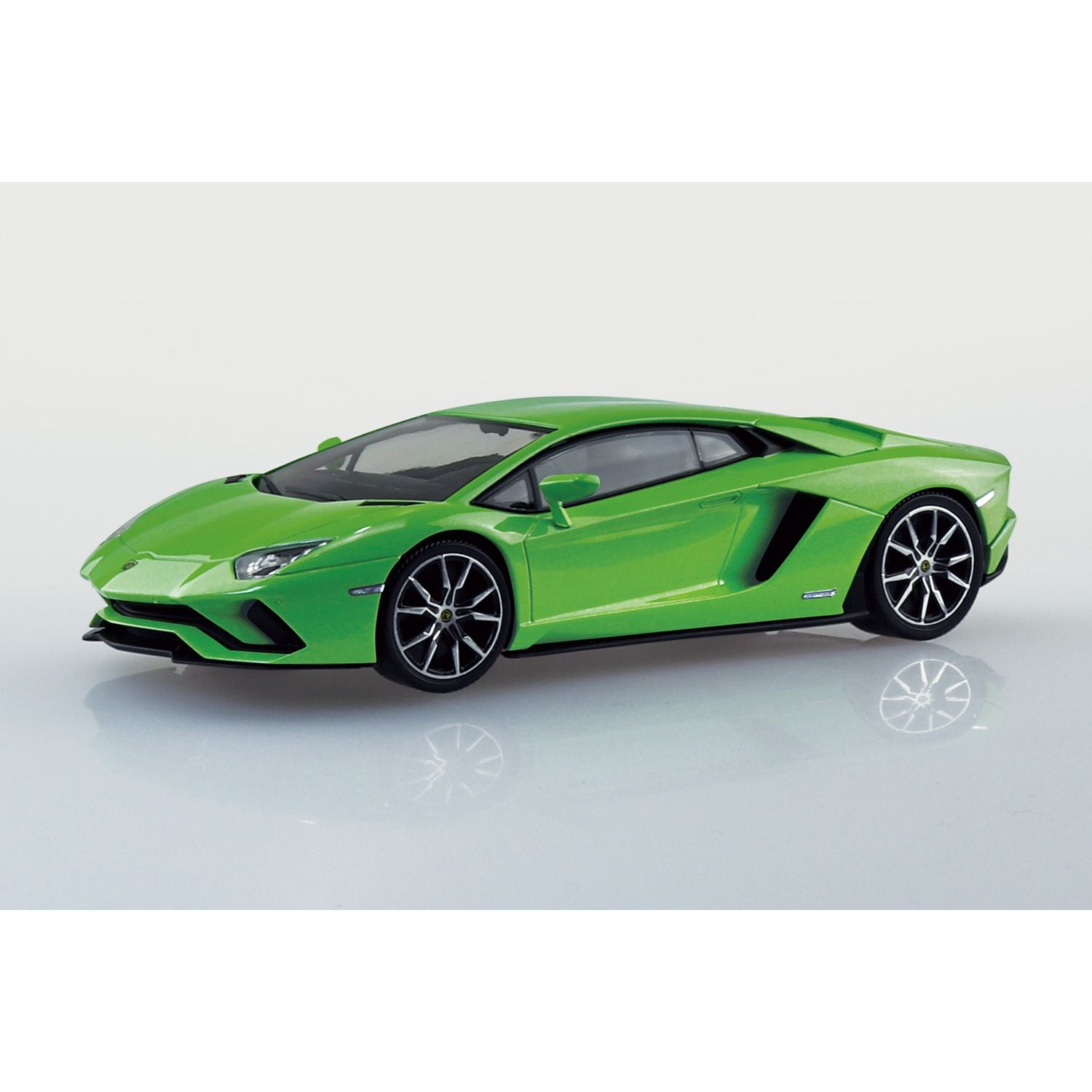 Aoshima 1/32 Snap Kit Lamborghini Aventador S – Pearl Green - War Games USA