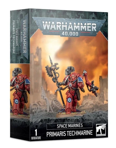 Warhammer 40000 Space Marines Primaris Techmarine model kit with weapons and Citadel 40mm Round Base.